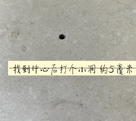 昌吉瓷砖空鼓维修公司专业解答在瓷砖铺贴过程中，如果砂料搅拌不均匀，将会带来以下问题
